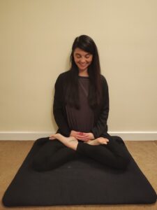 choose meditation pillow base on posture  Meditation posture, Zazen  meditation, Best meditation